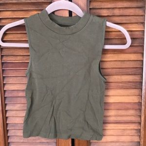 Sleeveless crop top